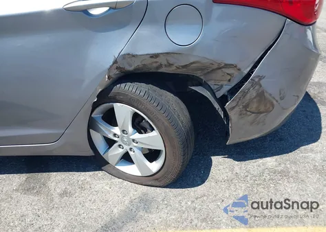 2013 Hyundai Elantra Gls from USA, damaged, VIN KMHDH4AE7DU491608